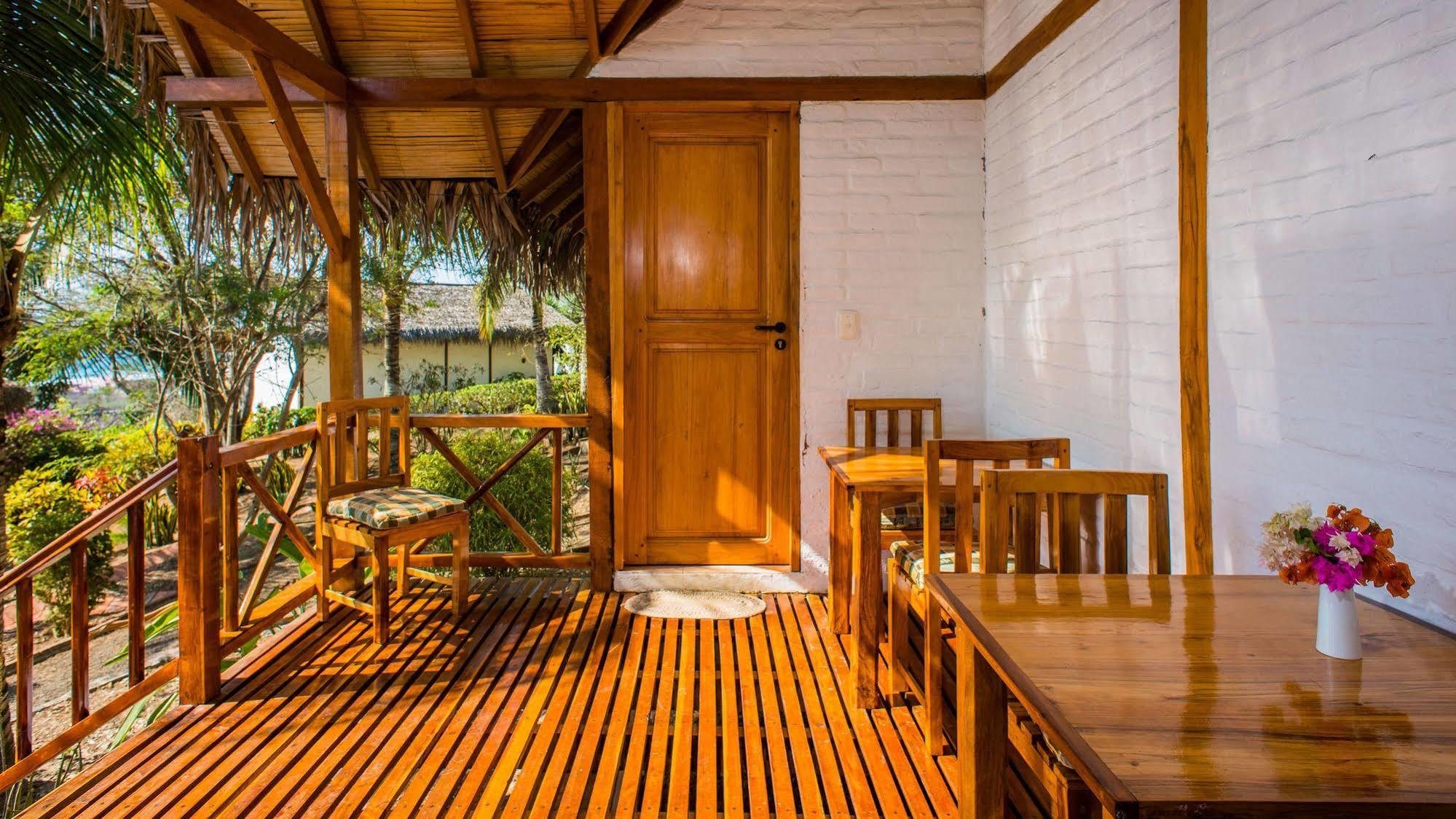 Hosteria La Terraza Puerto López Exterior foto